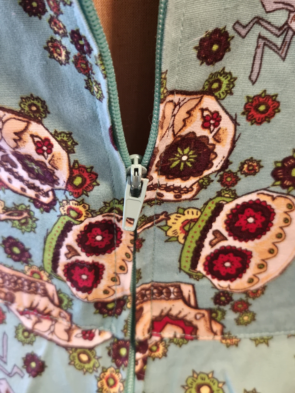 Women's Blue Floral Day Dress - Picture 5 of 8